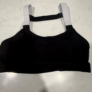 Women's Born Primitive Black & White Sports Bra - With Pads - Great Condition